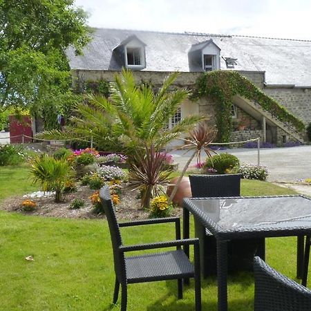Bed and Breakfast Lanévry, Korrigan à Kerlaz Extérieur photo
